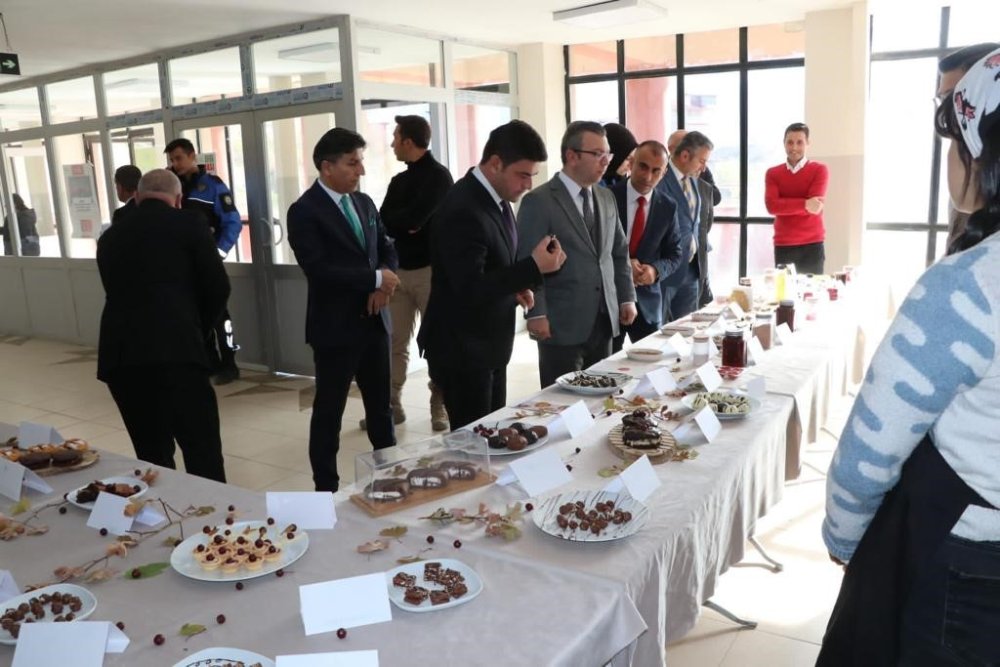 Bölgenin lezzetleri sergisi! Hakkari’nin yöresel tatları geleceğe taşınacak