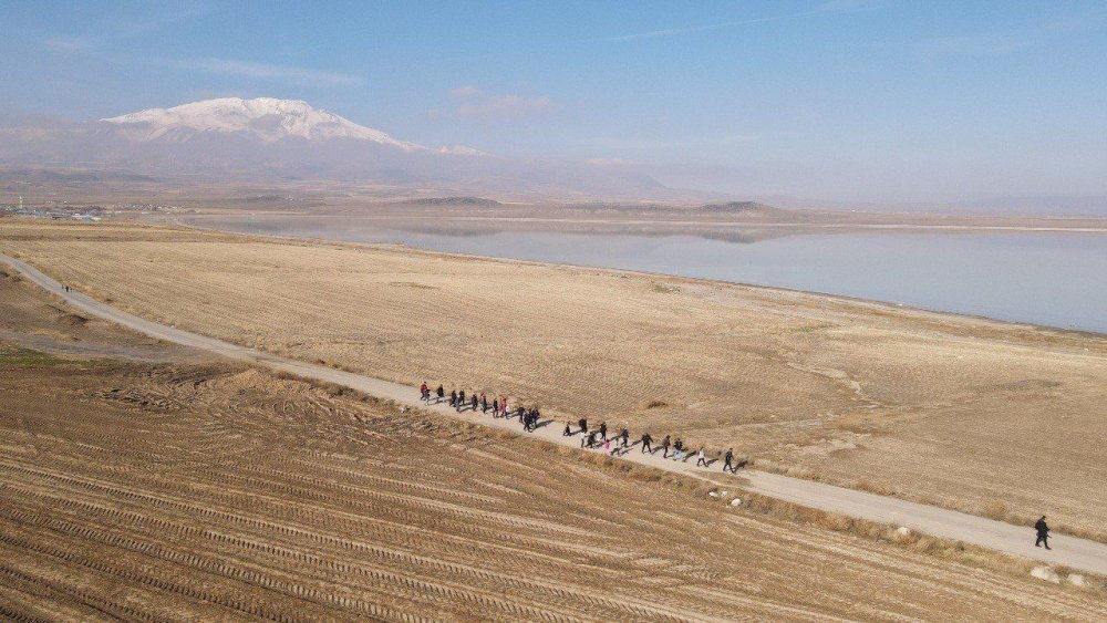 Bitlis'in Adilcevaz ilçesindeki Arin Gölü yok olmak üzere! Tehlike çok büyük