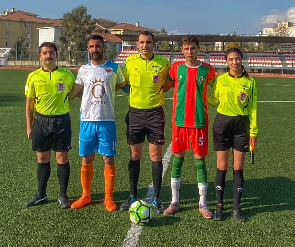 beytussebapi-11-0-yenen-silopi-belediye-spor-kumcati-spor-ile-3-3-berabere-kaldi-2.jpg