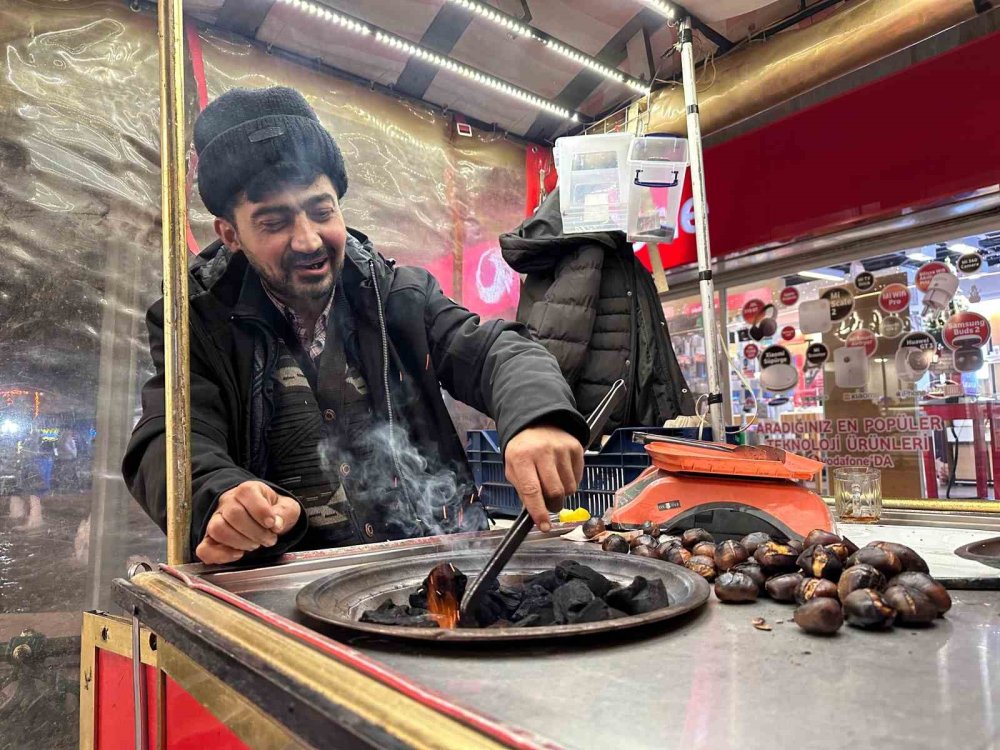 Herkes eğlenirken, onlar ekmek derdindeler! Yeni yıldaki ilk işleri de o olacak