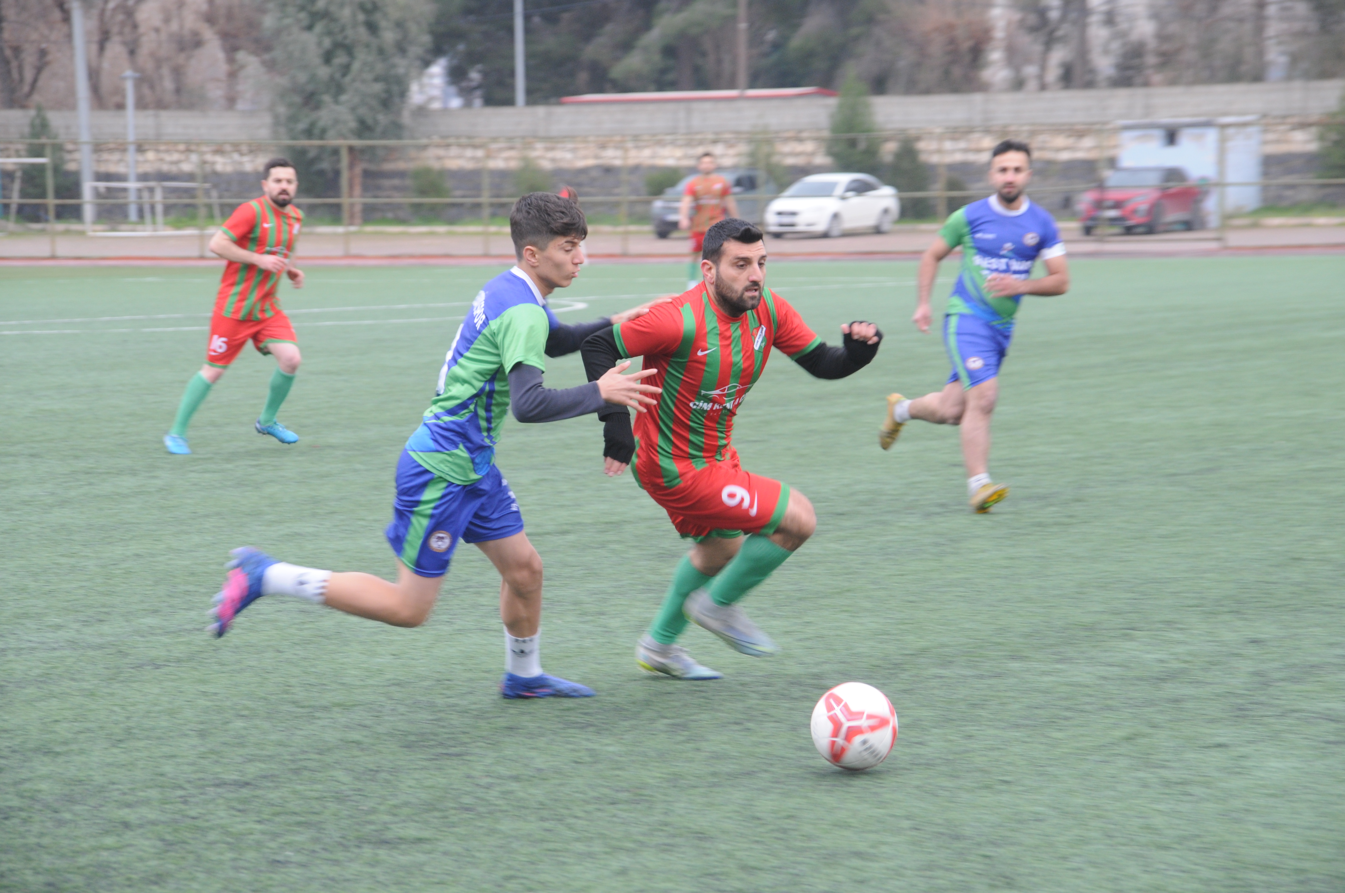 cizre-derbisini-nuh-spor-farkli-kazandi-5.jpg