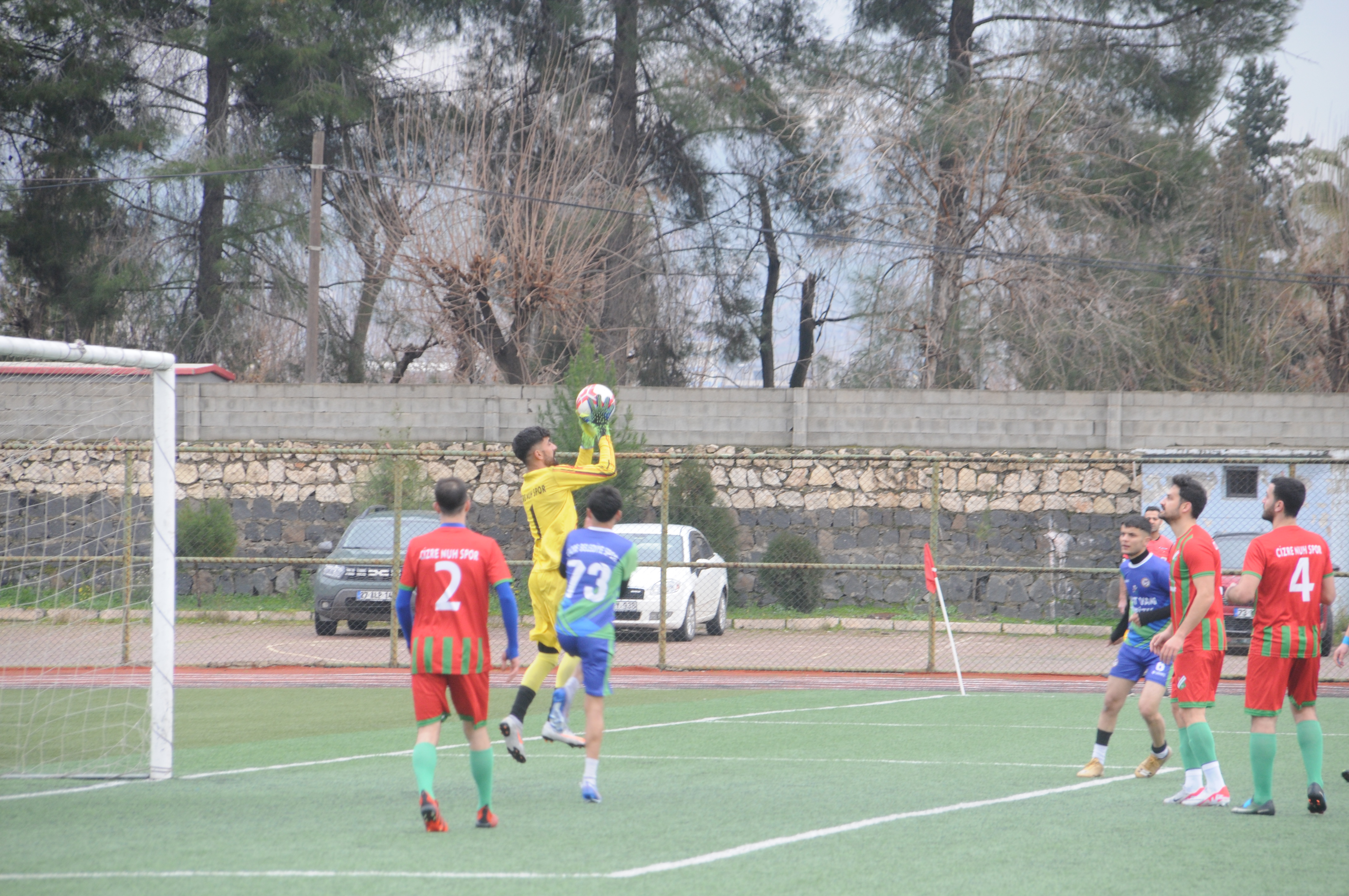 cizre-derbisini-nuh-spor-farkli-kazandi-8.jpg