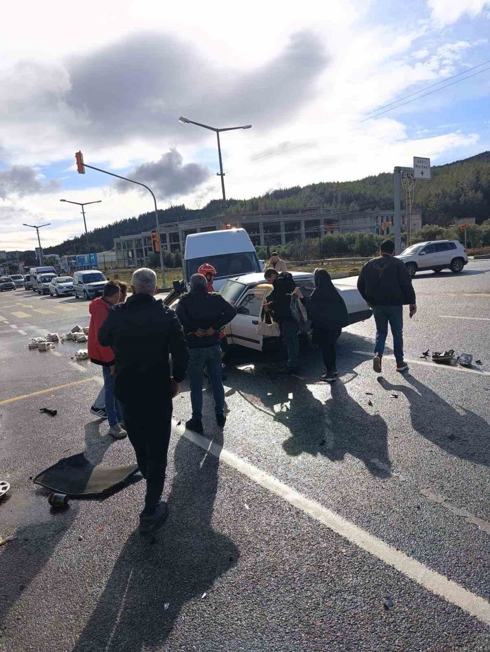 Muğla’da zincirleme trafik kazası: Çok sayıda yaralı