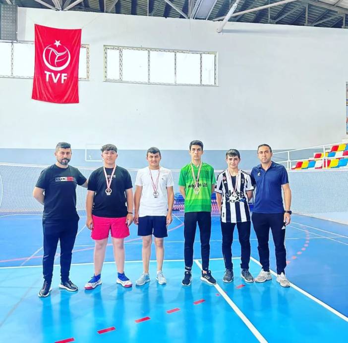 silopi-badminton-6.jpeg