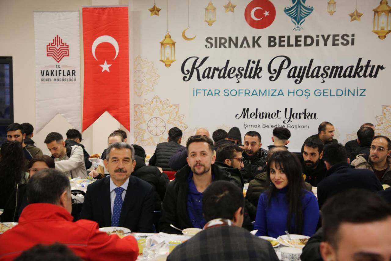 vakiflar-bolge-mudurlugu-sirnakta-her-gun-400-kisilik-iftar-yemegi-veriyor-3.jpeg