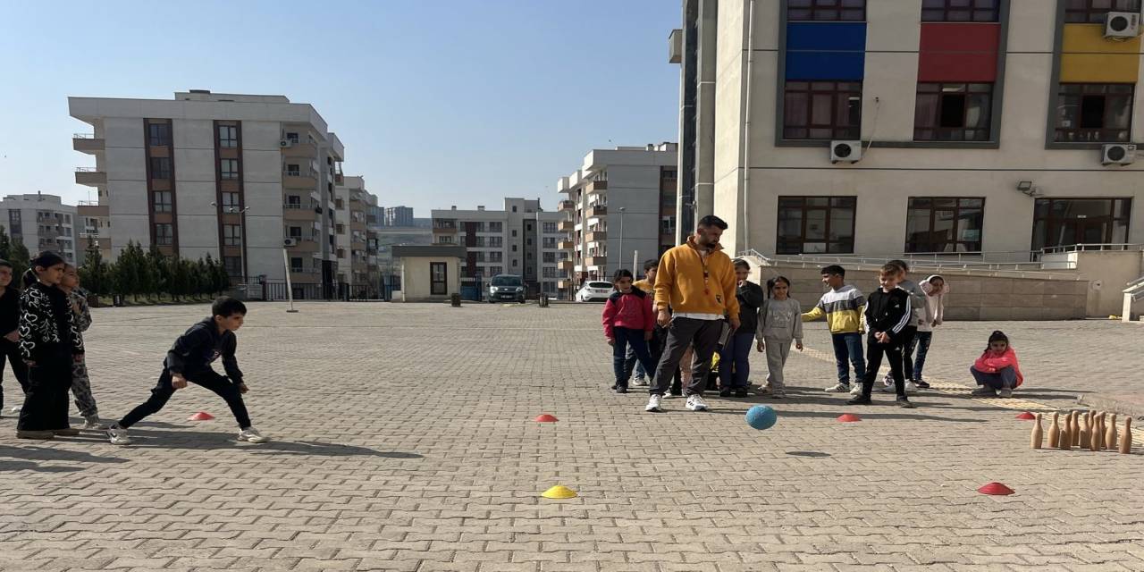 cizre-ipekyolu-ilkokulu-2.jpg