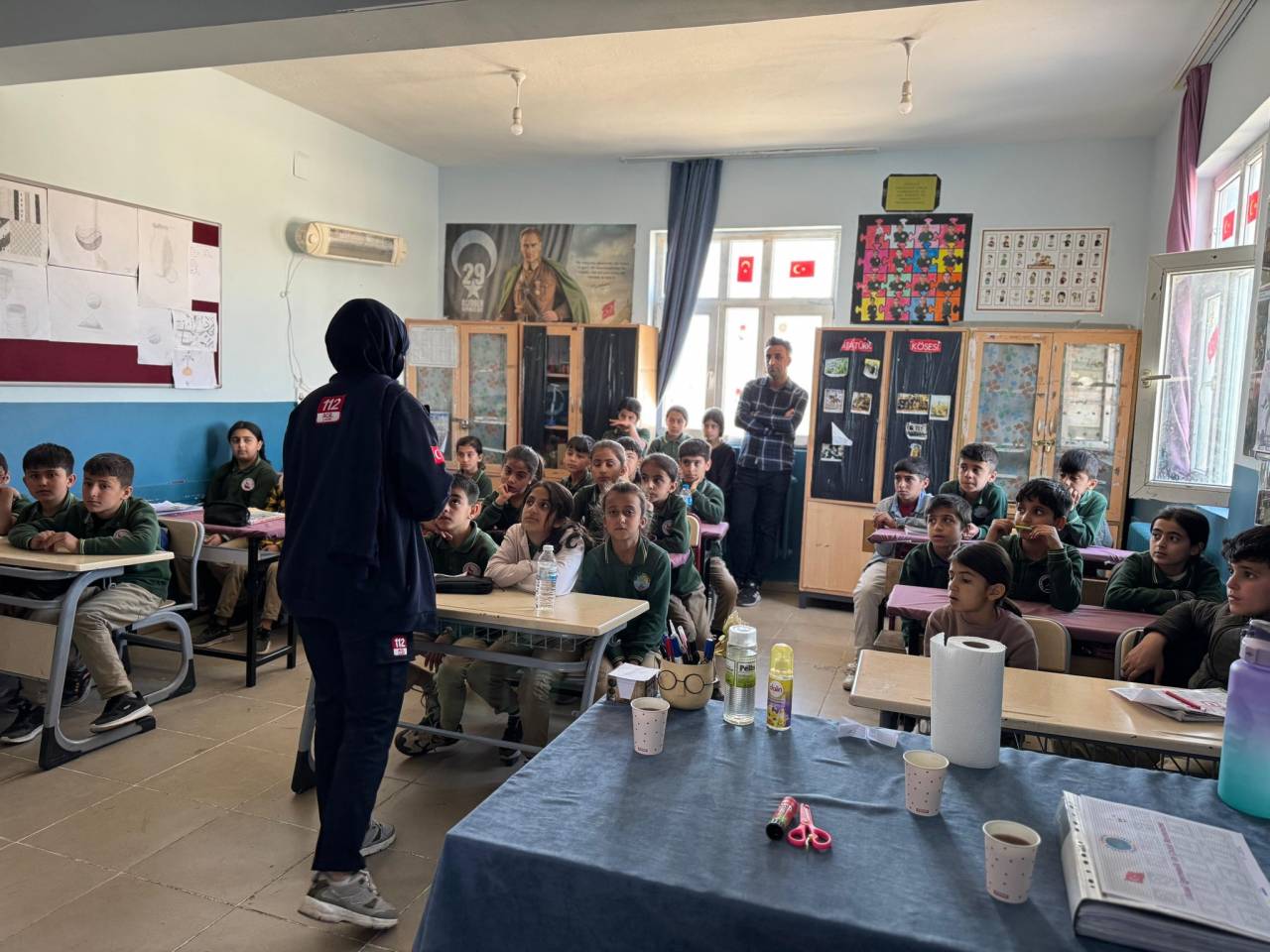 rnak-112-acil-cagri-merkezinden-ogrencilere-farkindalik-semineri-4.jpg