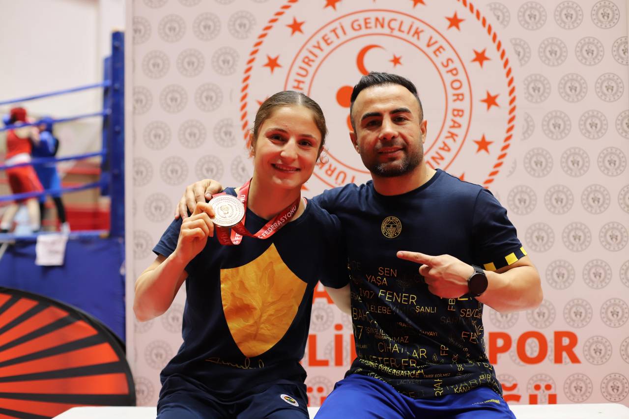 rnakin-demir-yumruklari-turkiyeyi-salladi-5.jpeg