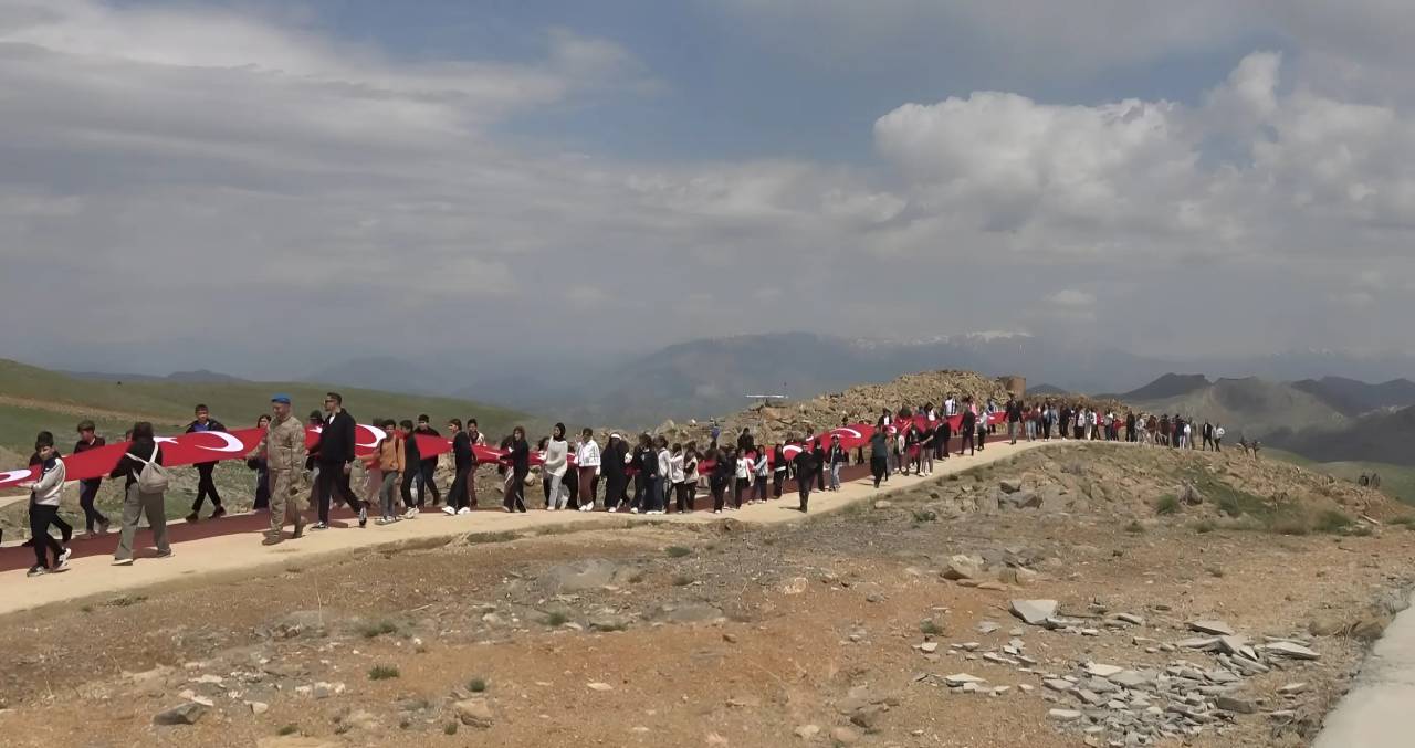 cudi-daginda-unutulmaz-23-nisan-cocuklar-hem-eglendi-hem-andi-6.jpeg