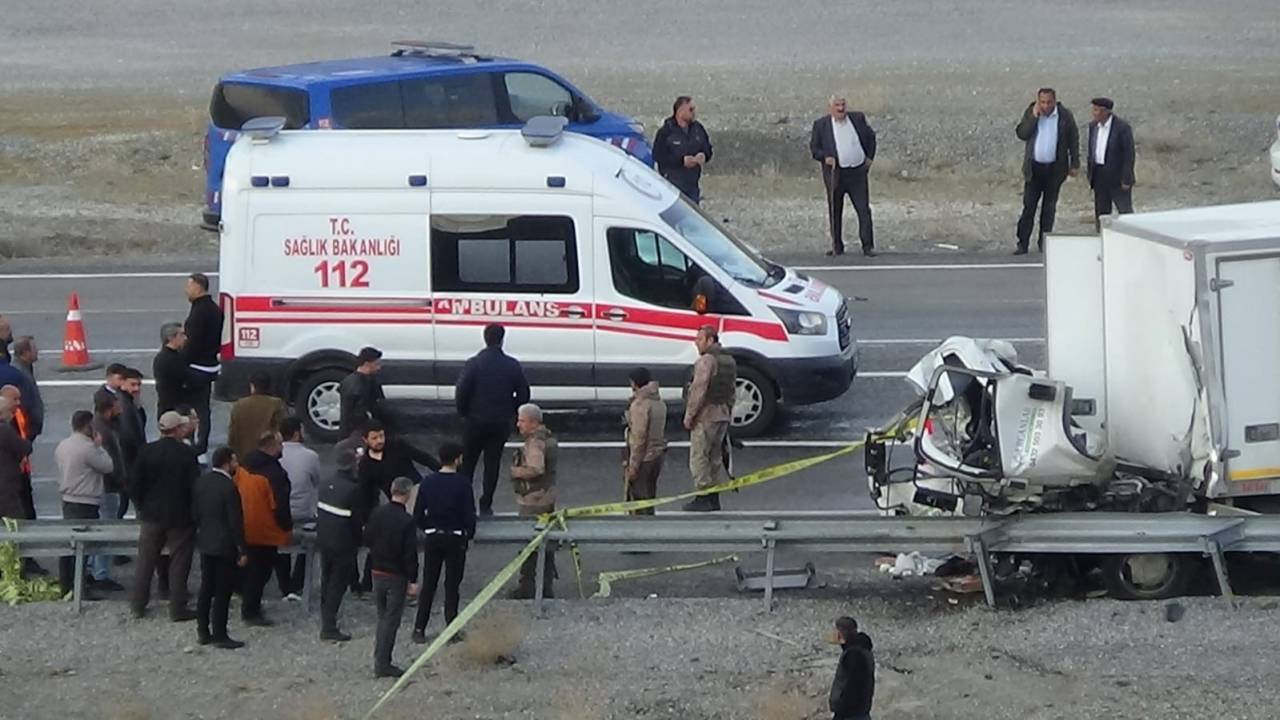 sirnak-valisi-birol-ekici-van-trafik-kazasi-taziye-mesaji-gurpinar-kazasi-hayatini-kaybedenler-yaralilar-bassagligi-mesaji-2.jpg